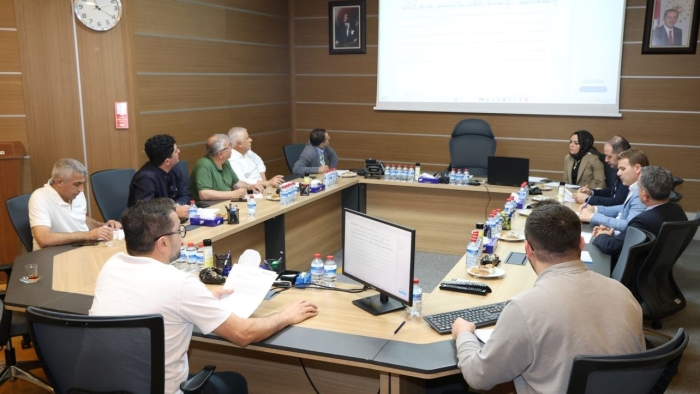 Büyükşehir Encümeni, 124 gündem maddesini karara bağladı;  88 şoför ve 23 markete 411 bin TL ceza